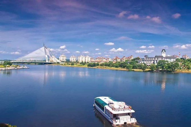Putrajaya City Tour with Batu Caves & Sight Seeing Cruise - Lake Putrajaya cruise: bridge photos and the narration question