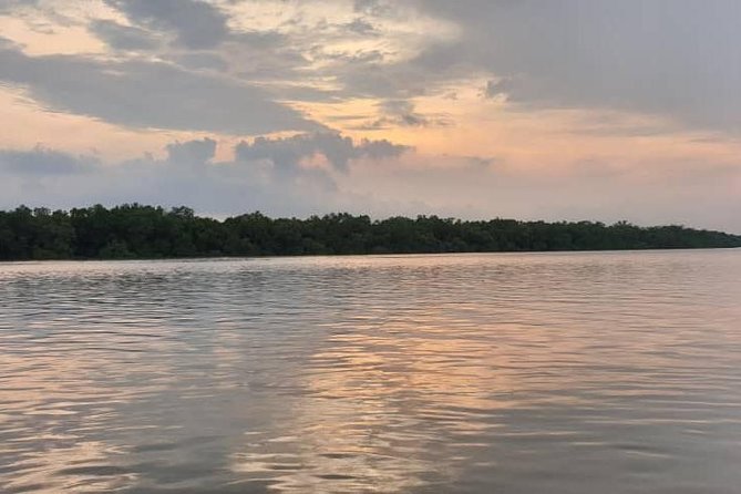 Sky Mirror Experience at Kuala Selangor from Kuala Lumpur - Why the Sky Mirror at Kuala Selangor looks like a real-life photo effect
