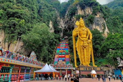 Ten Wonders Of Kuala Lumpur Shared Tour - Pickup, shared van, and why timing feels different in KL