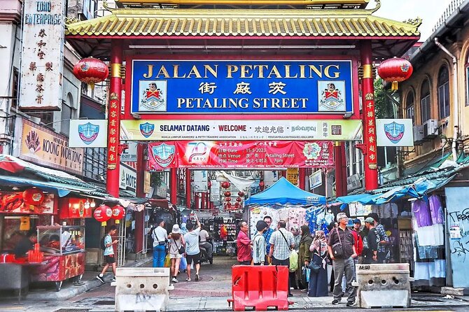 Ten Wonders Of Kuala Lumpur Shared Tour - Jadi Batik Gallery: craft you can understand in 30 minutes