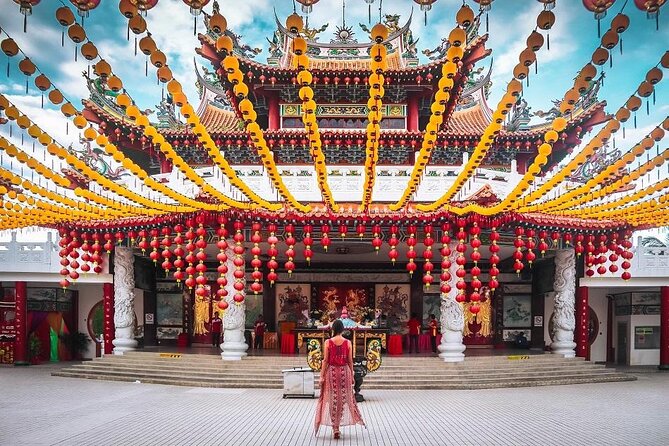 Ten Wonders Of Kuala Lumpur Shared Tour - The River of Life: a short stop with a city-history angle